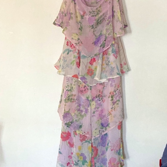 Strapless lavender floral print jumpsuit sz 10 - Picture 1 of 9